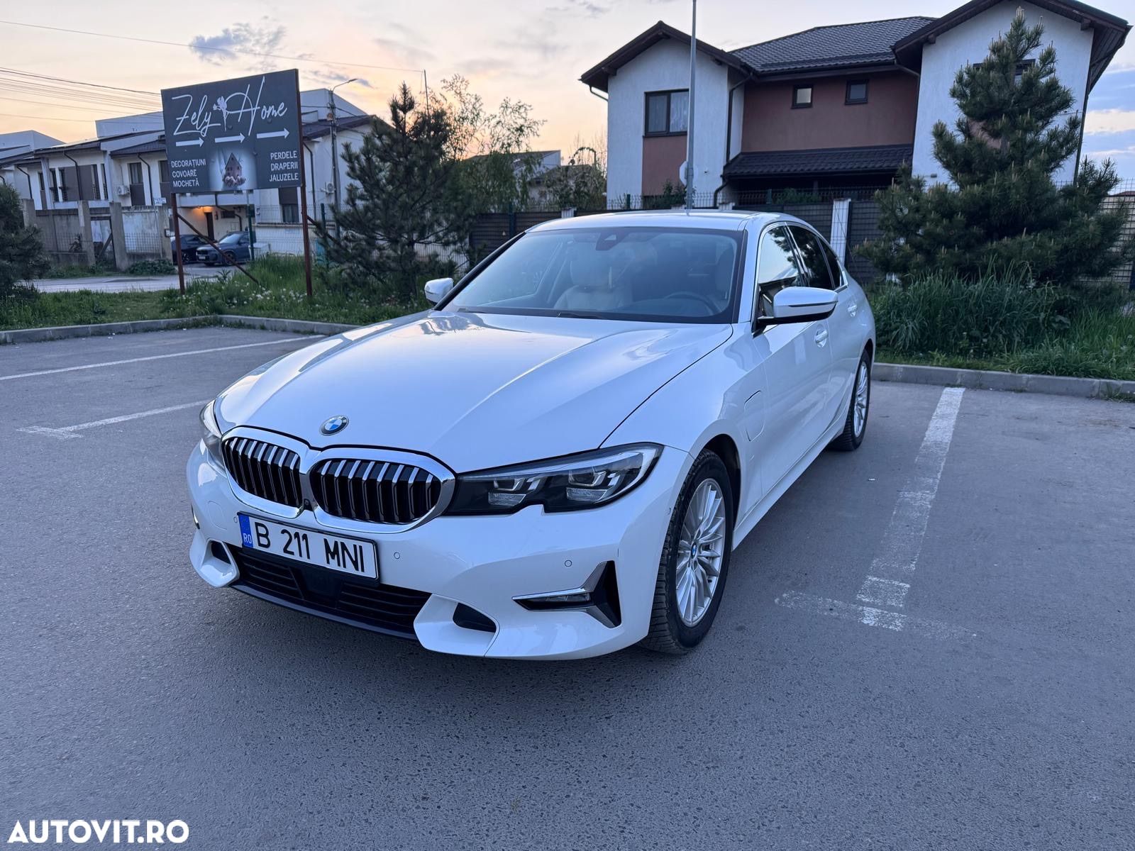 BMW Seria 3 330e AT PHEV - 1