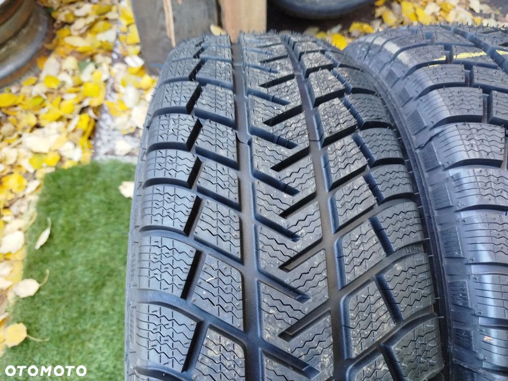 235/70R16 106T Michelin Latitude Alpin Opony nieużywane, wyprzedaż okzja. - 2