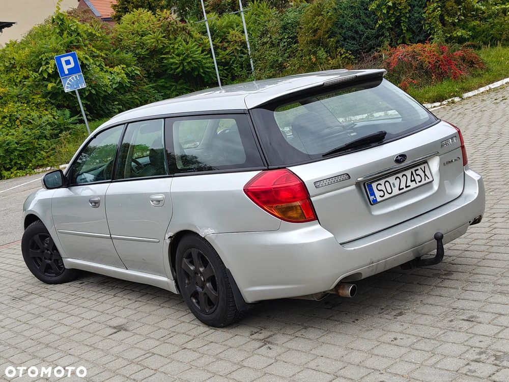 Subaru Legacy Kombi 2.0 4WD - 3