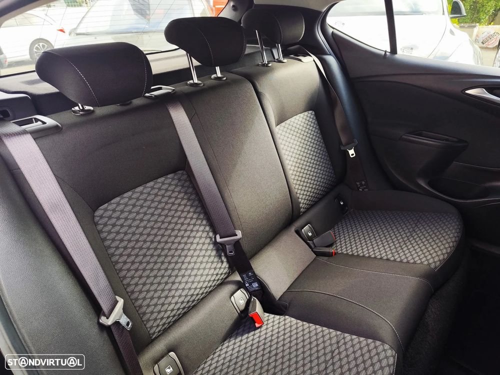 Opel Astra 1.2 T Business Edition S/S - 11