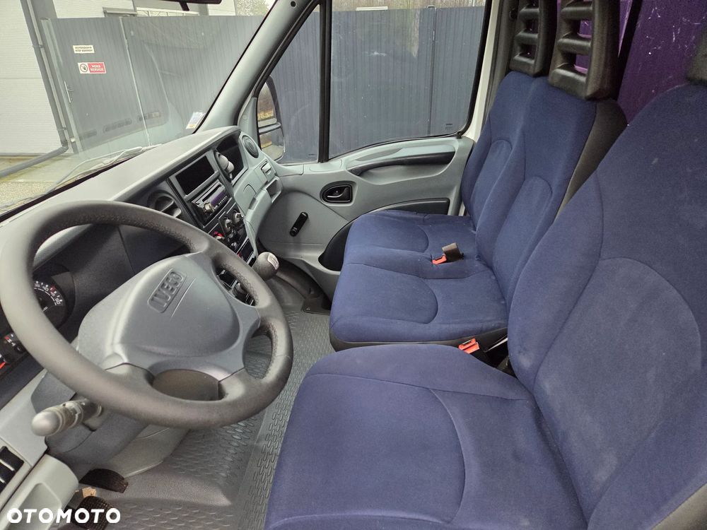 Iveco Daily - 25