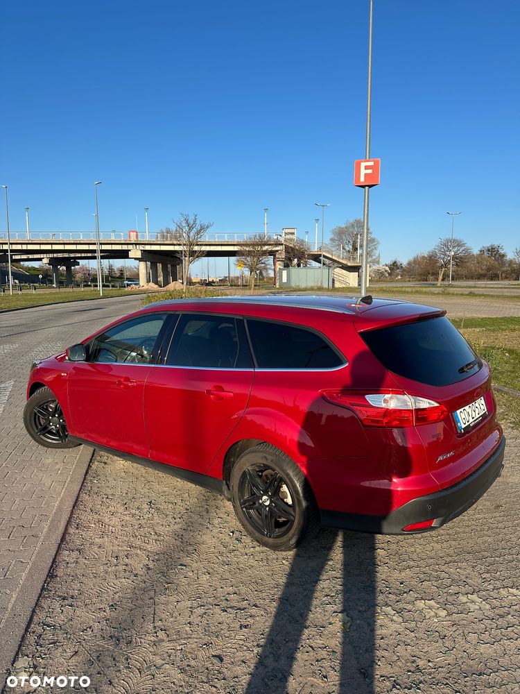 Ford Focus 1.6 EcoBoost Titanium - 5