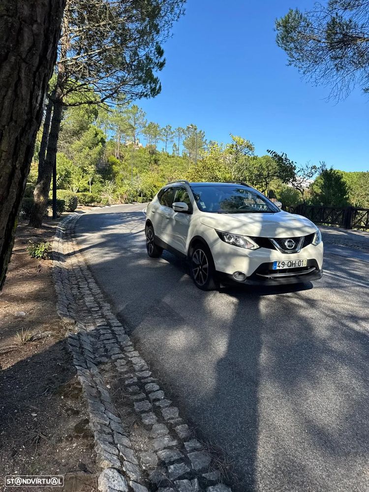 Nissan Qashqai 1.6 dCi Tekna 19 Alcantara Xtronic - 5