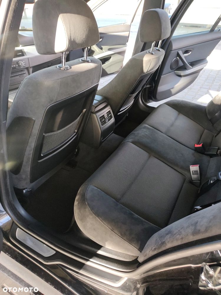 BMW Seria 3 318i Edition Sport - 18