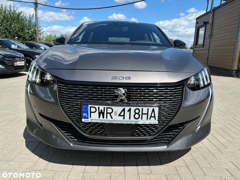 Peugeot 208 - 40