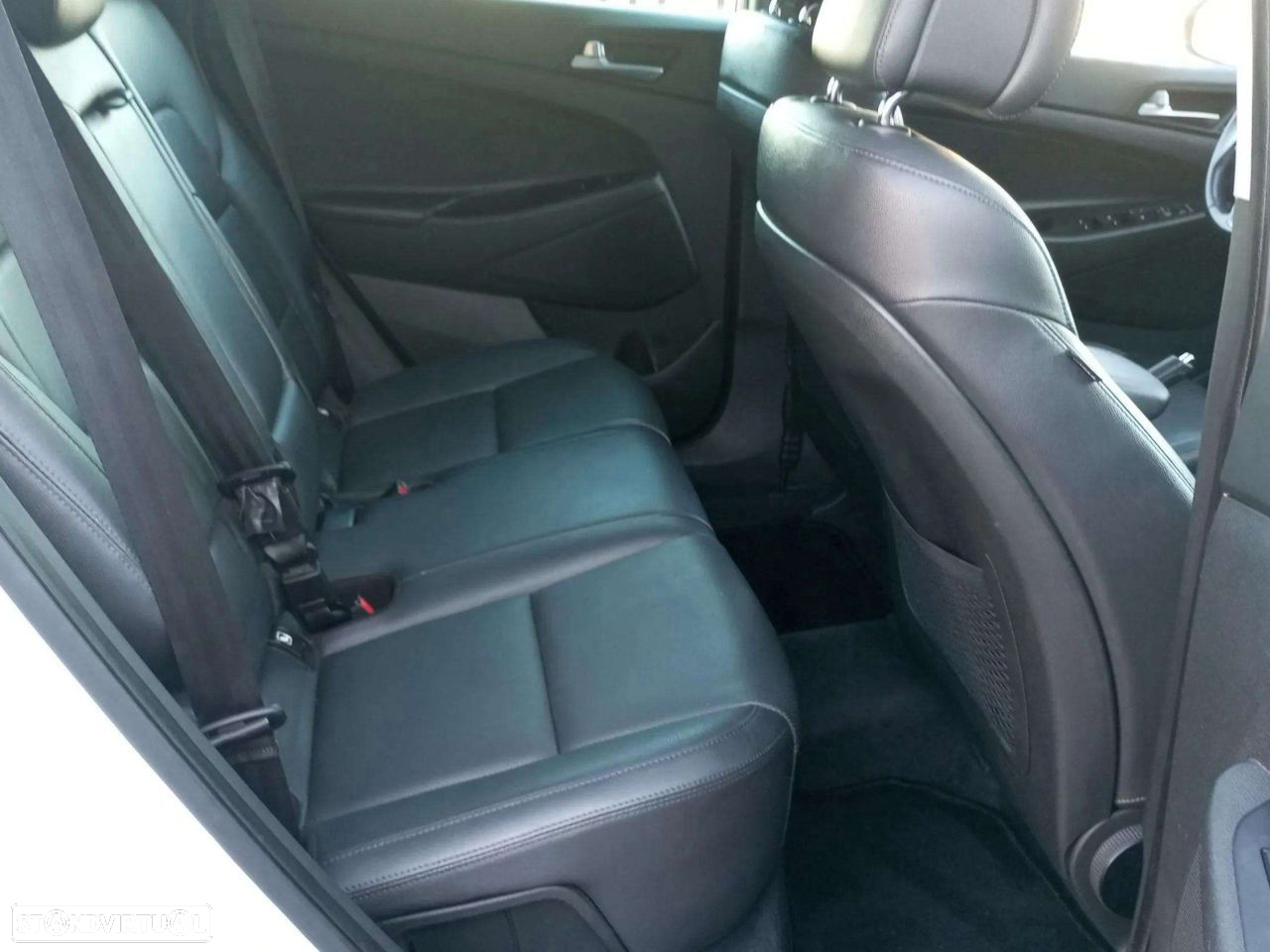 Hyundai Tucson 1.7 CRDi Executive - 15