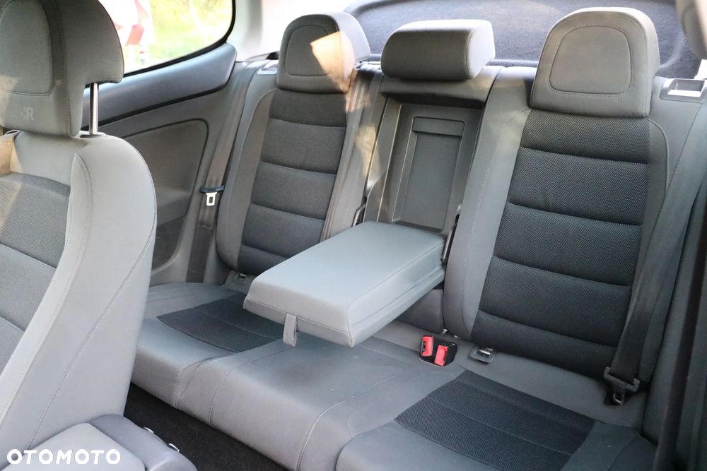Volkswagen Golf 2.0 TDI GT Sport - 22