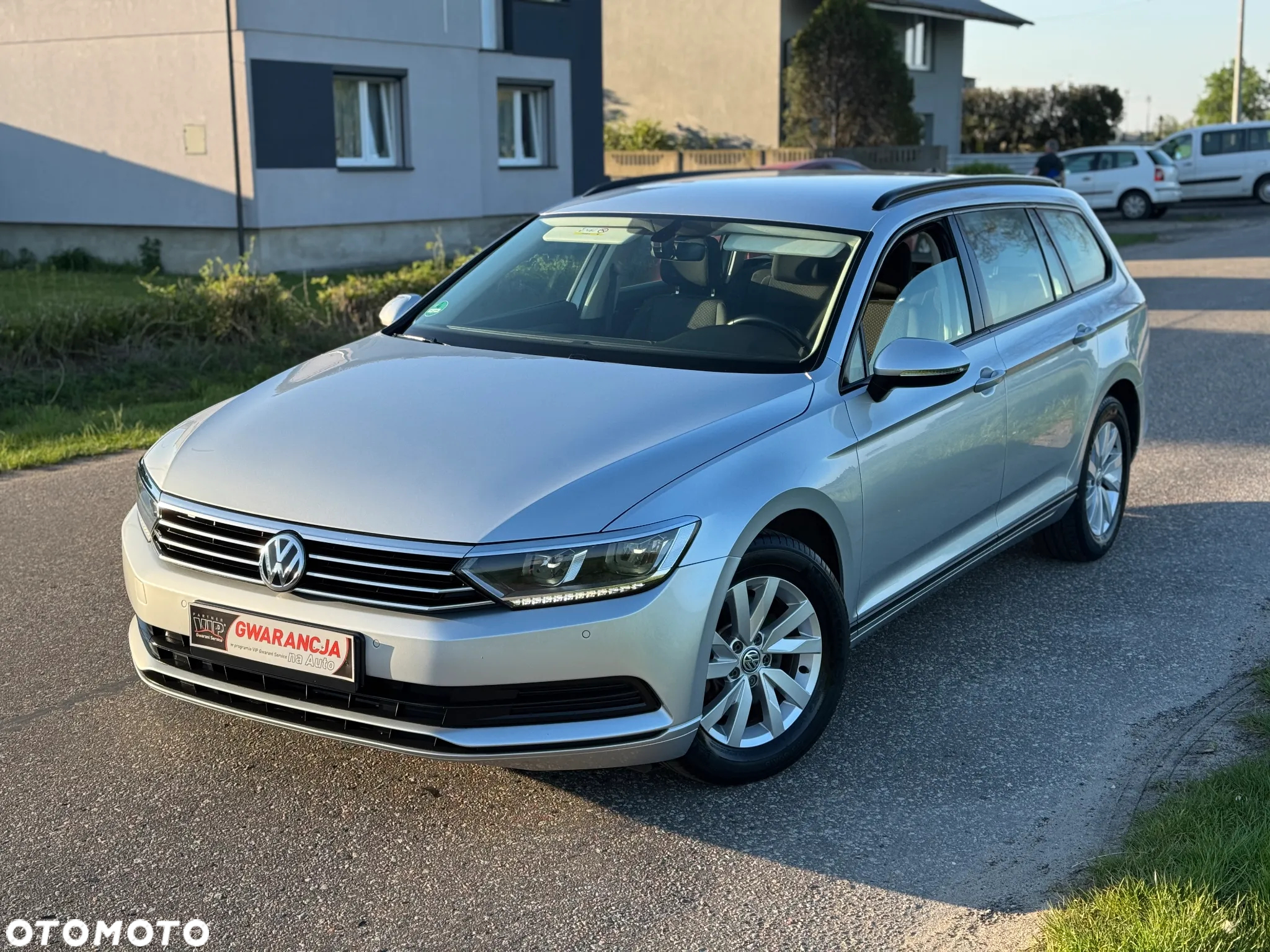 Volkswagen Passat 1.4 TSI BMT Comfortline - 10