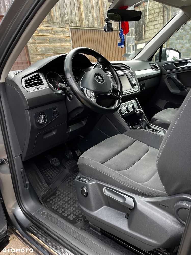 Volkswagen Tiguan 2.0 TDI BMT SCR Comfortline - 12