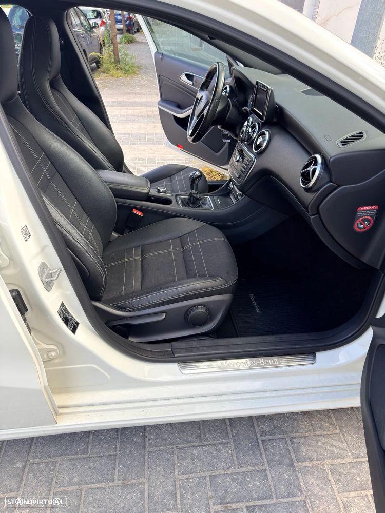 Mercedes-Benz A 180 d Urban - 8