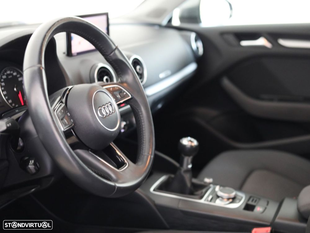 Audi A3 Sportback 30 TDI - 45