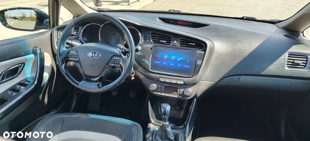 Kia Ceed 1.6 GDI M - 10