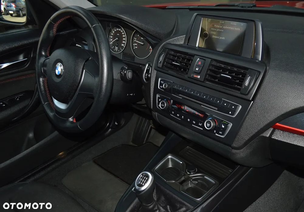 BMW Seria 1 - 38
