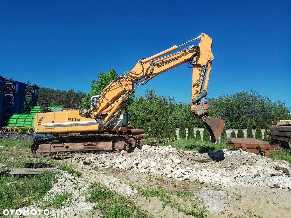 Liebherr R906LC - 2