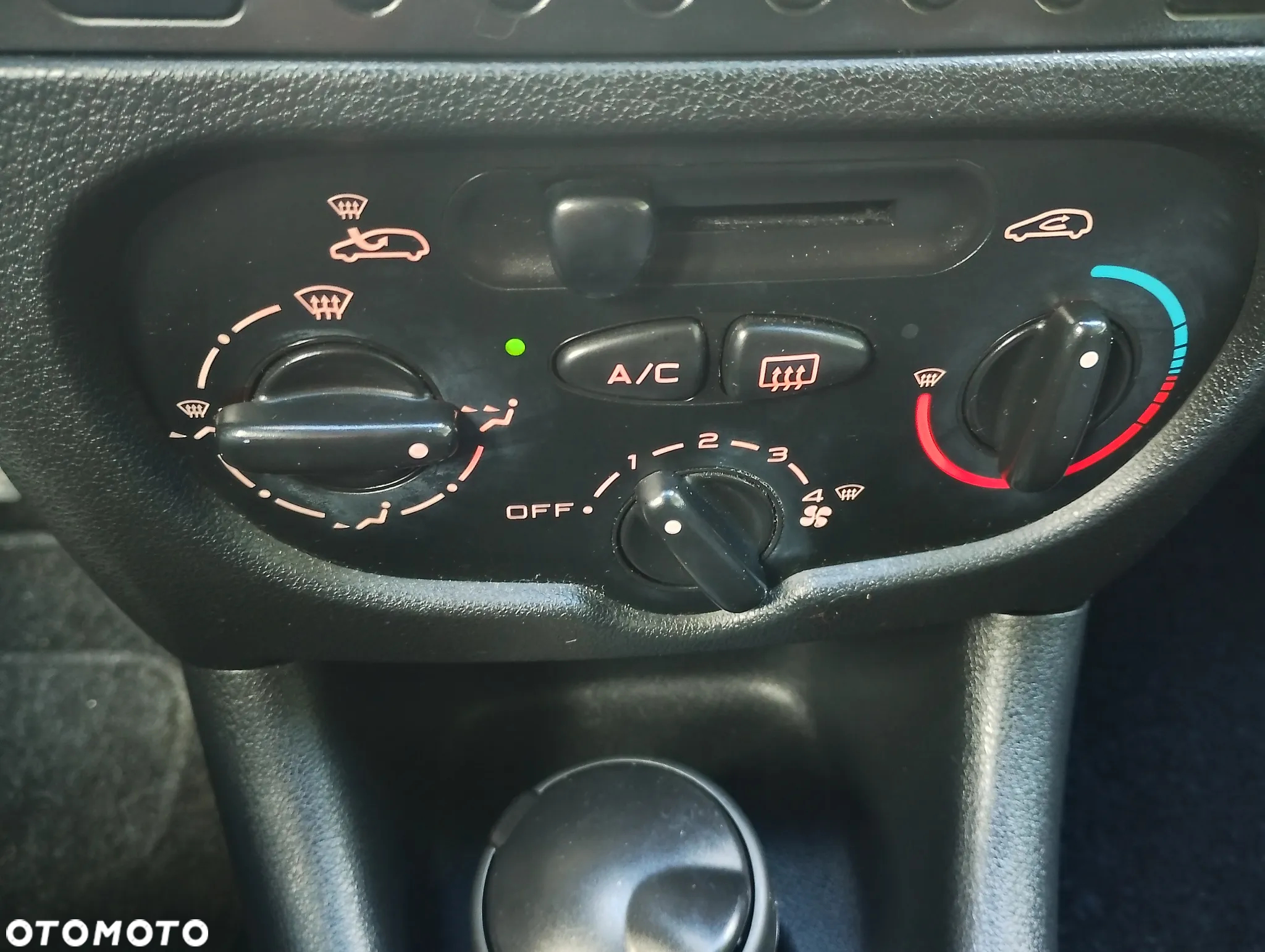 Peugeot 206 - 8