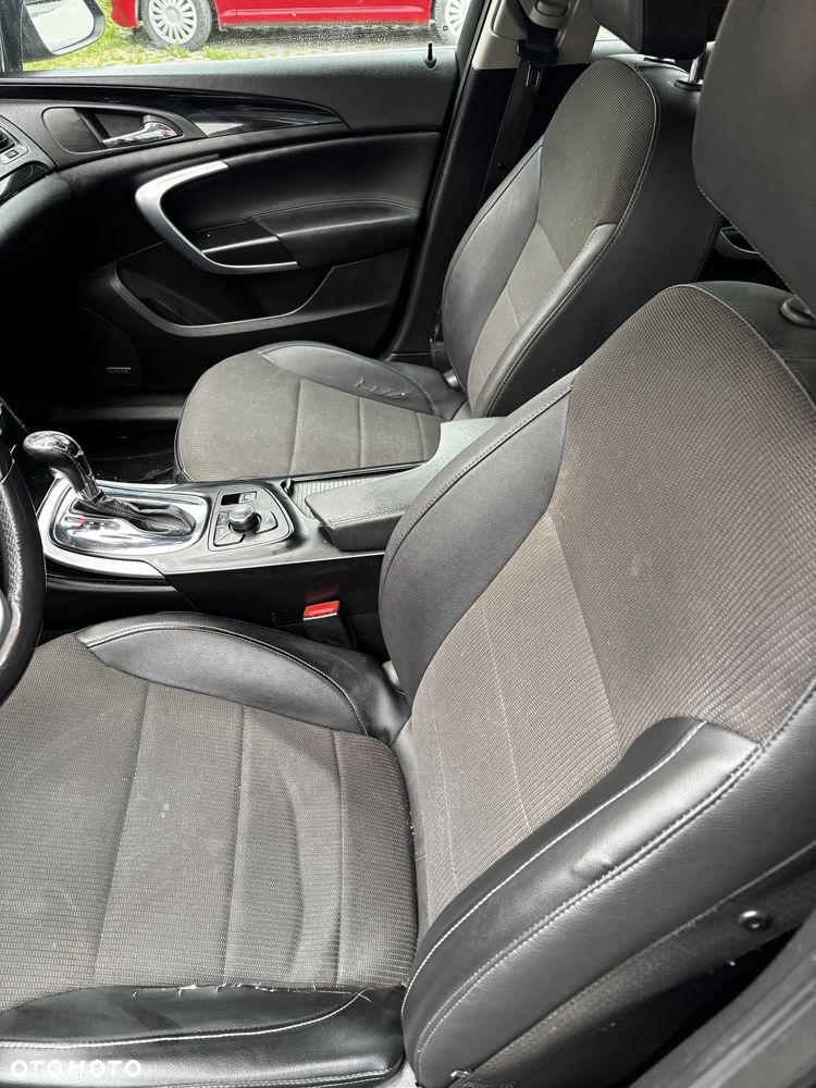 Opel Insignia - 8
