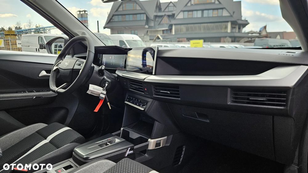 Opel Frontera 44kWh GS - 10