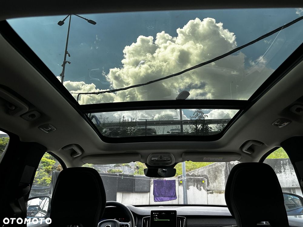 Volvo XC 90 - 30