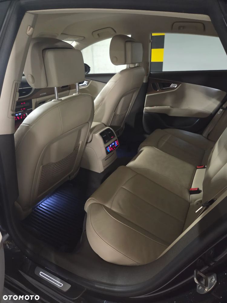 Audi A7 Sportback - 14
