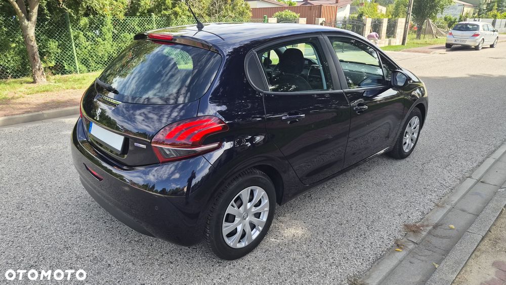 Peugeot 208 82 PureTech Style - 5
