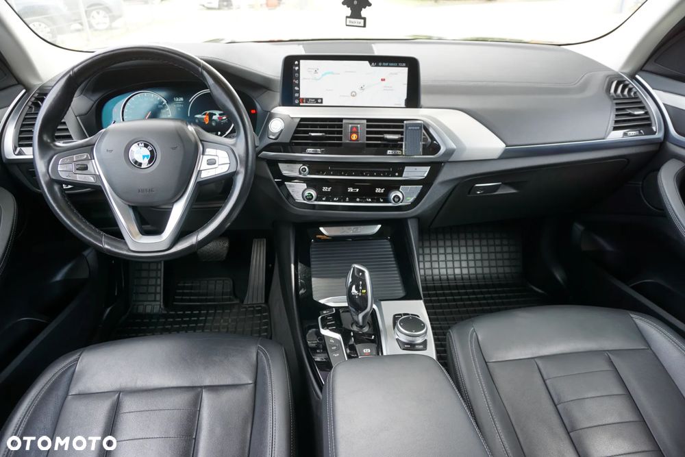 BMW X3 xDrive30d Luxury Line - 14