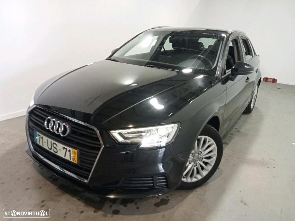 Audi A3 Sportback 2.0 TDI Design - 20
