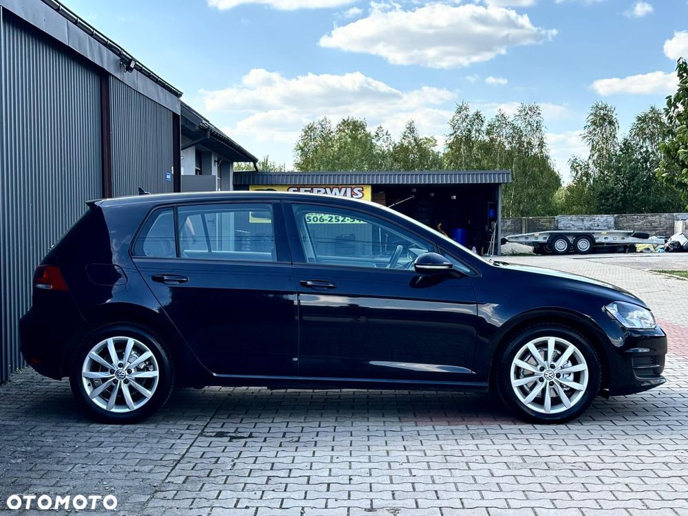 Volkswagen Golf 1.6 TDI DPF BlueMotion Technology Team - 11