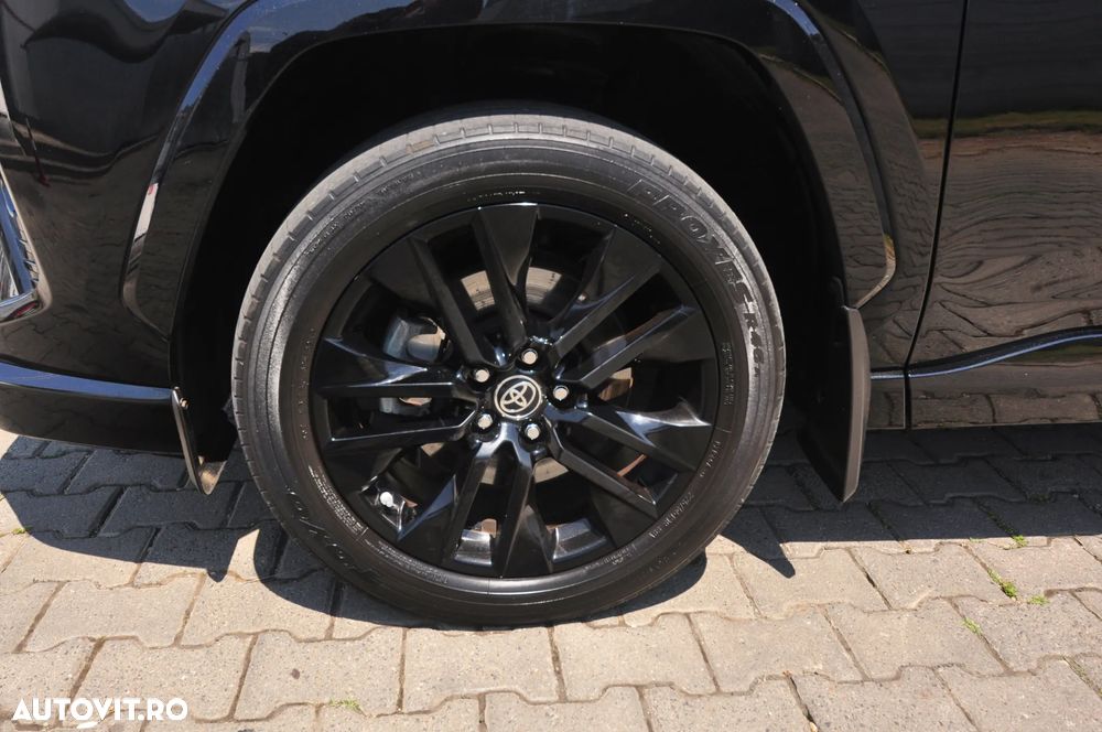 Toyota RAV4 - 12