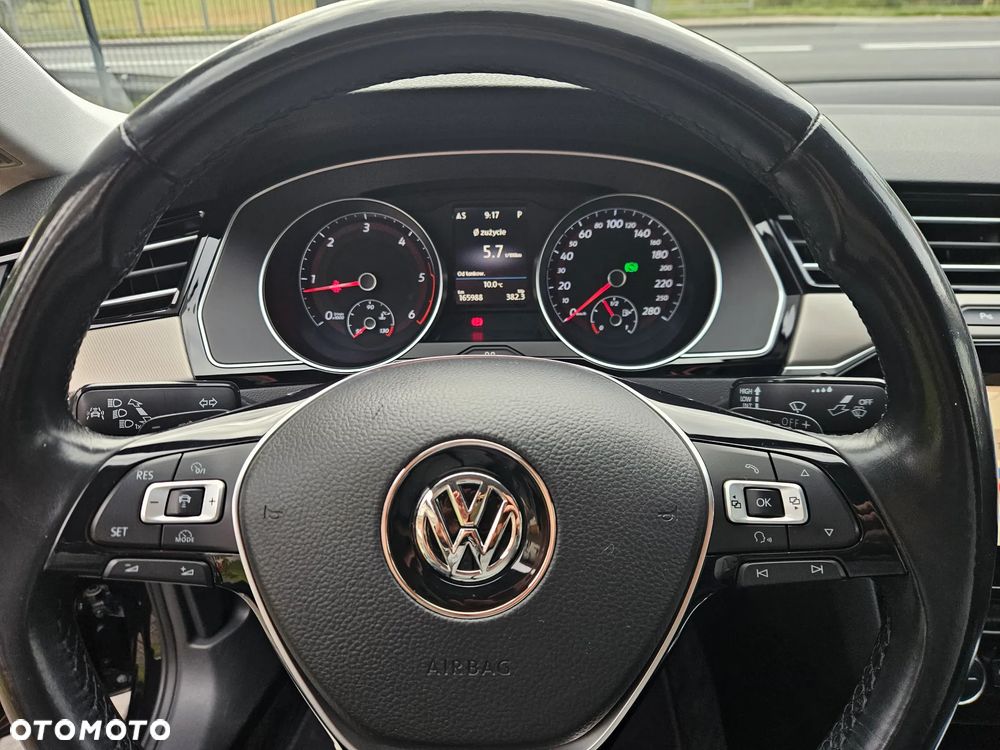 Volkswagen Arteon 2.0 TDI SCR DSG Elegance - 16