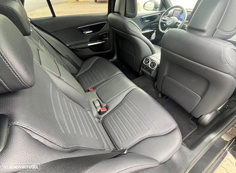 Mercedes-Benz C 300 e T 9G-TRONIC AMG Line - 8