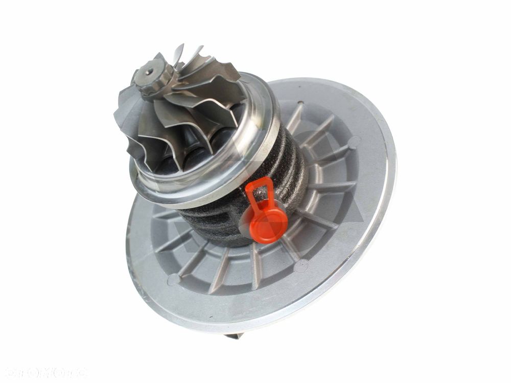 Środek turbiny 768525-0006 4725203 Off Highway 4.4L 104kW 2014- - 1