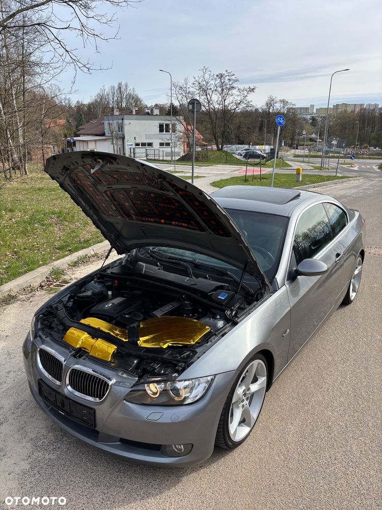 BMW Seria 3 325i - 26
