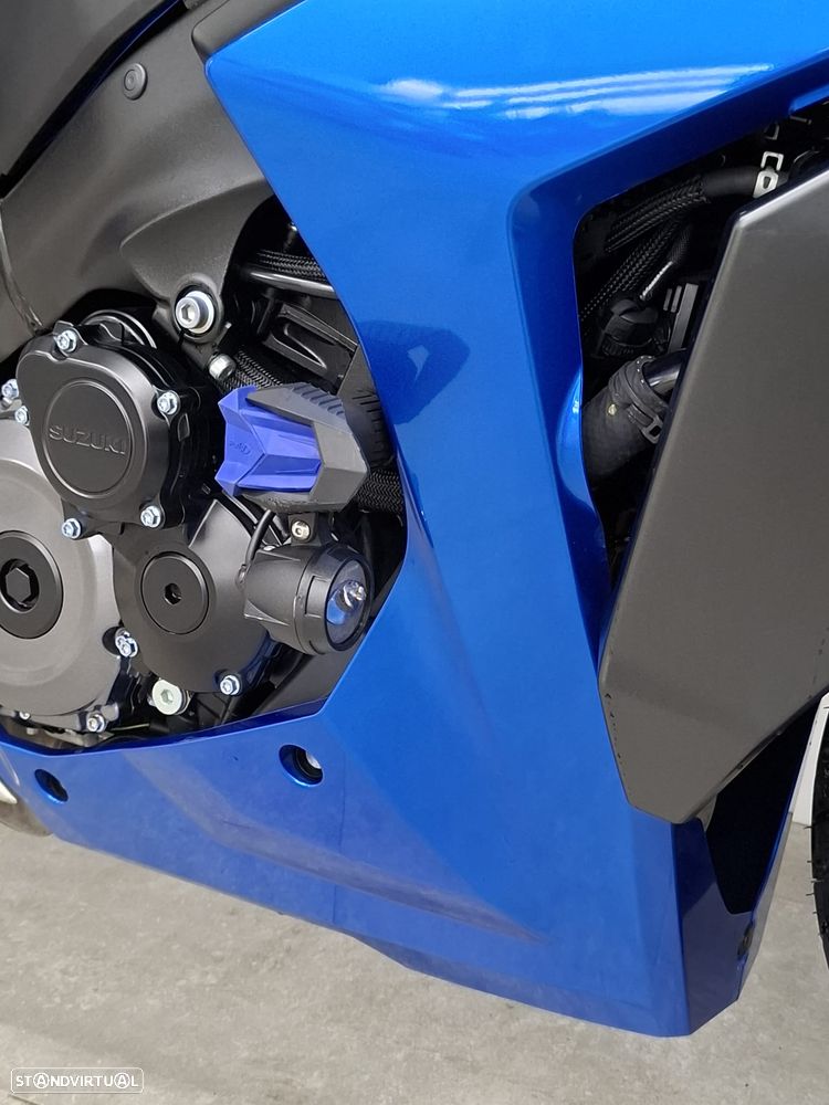 Suzuki GSX S 1000 GT - 16