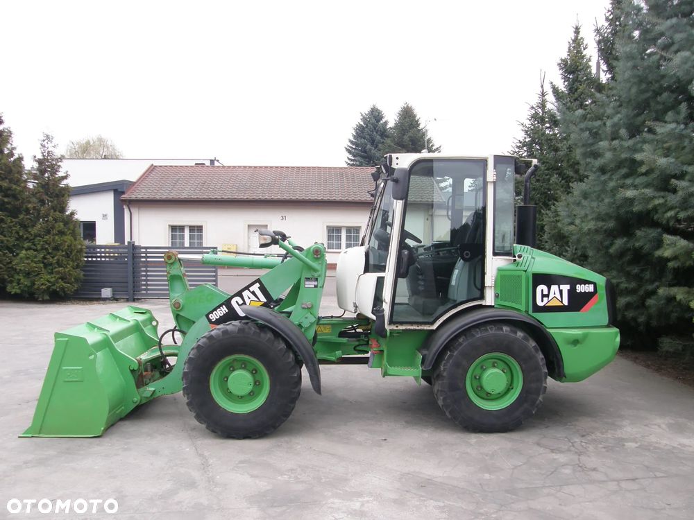 Caterpillar 906H 2009 łyżka widły ładowarka z Niemiec - 20