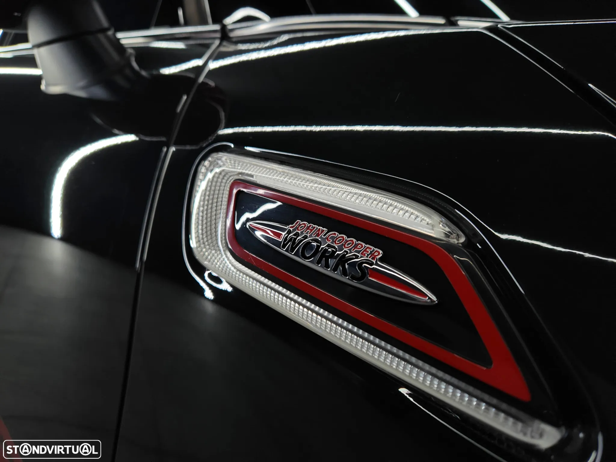 MINI Clubman John Cooper Works Premium P. JCW Plus Auto - 5