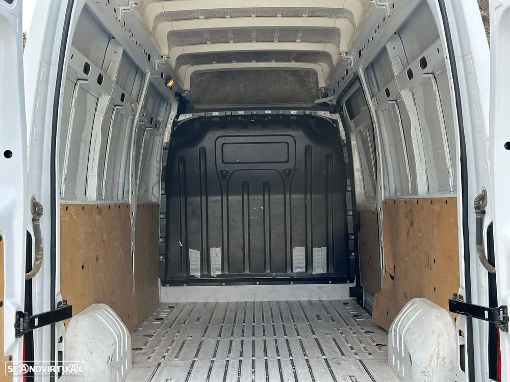 Renault Master III L3H3 2.3 dCi 135 FWD - 9