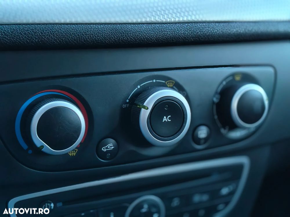 Renault Megane Grandtour TCe 130 BOSE Edition - 28