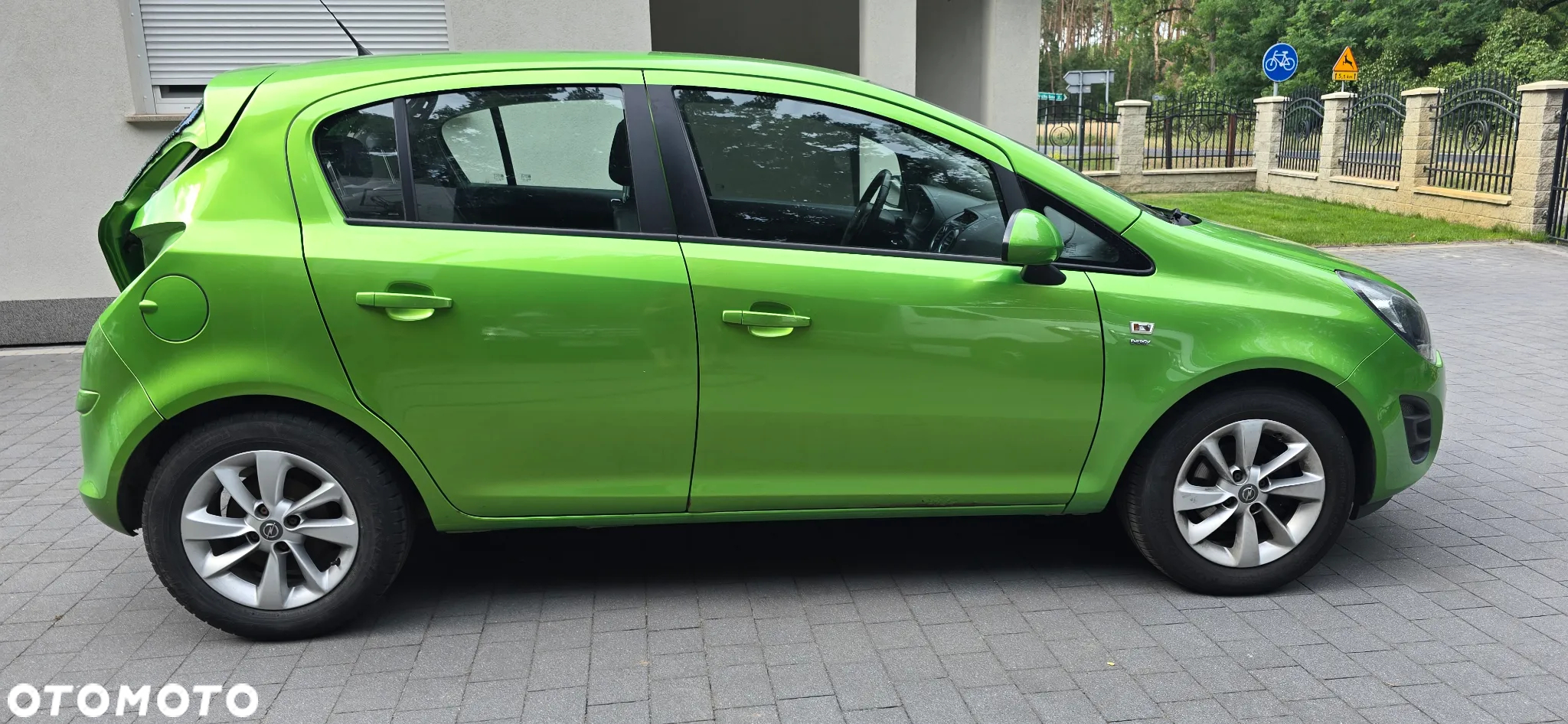 Opel Corsa 1.4 16V Energy - 5