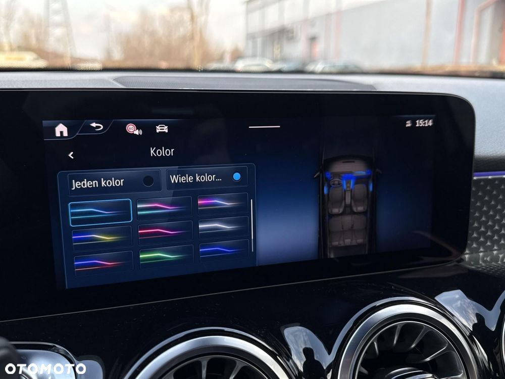 Mercedes-Benz GLB - 27