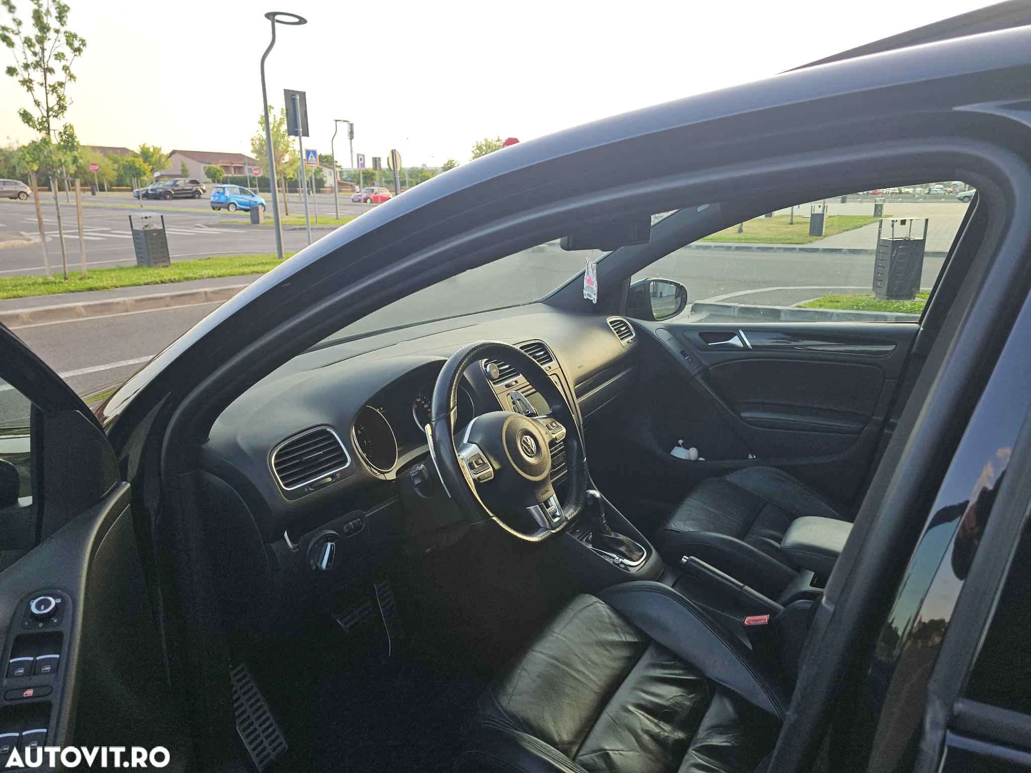 Volkswagen Golf 2.0 TSI GTI DSG - 9