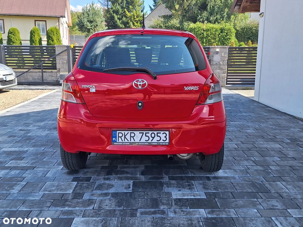 Toyota Yaris 1.33 Luna - 11