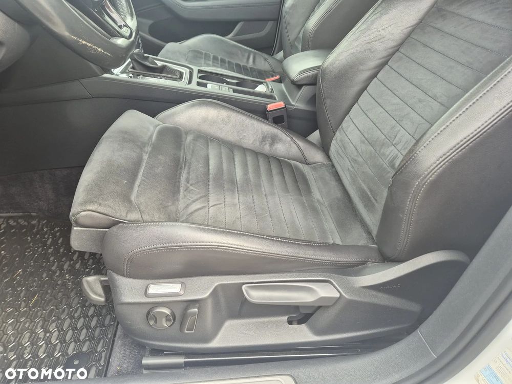Volkswagen Passat 2.0 TSI BMT Highline DSG - 10