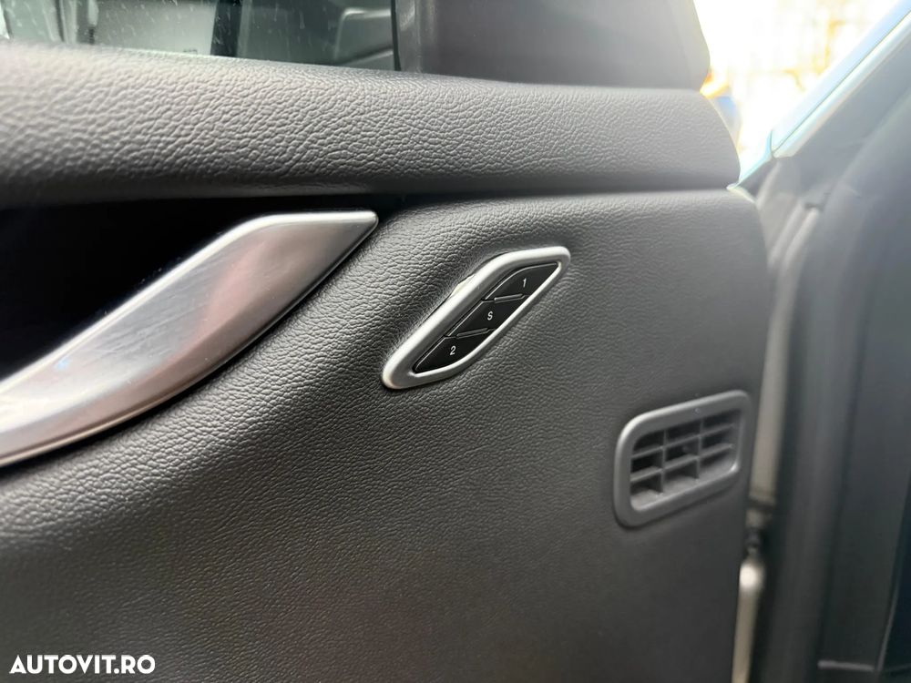 Maserati Ghibli Diesel GranSport - 26