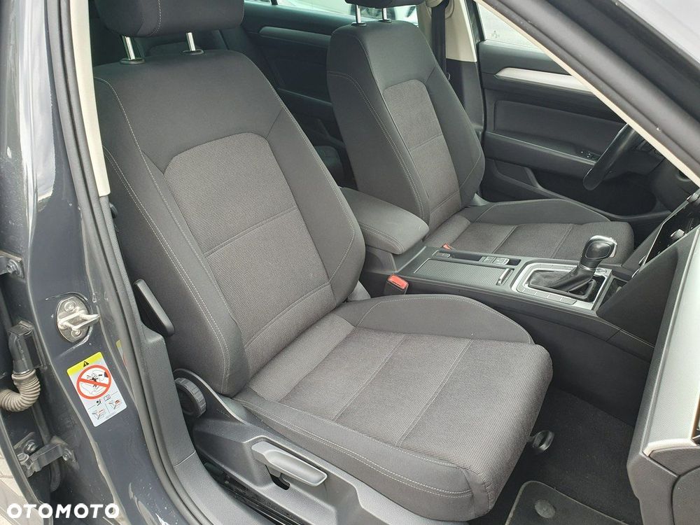 Volkswagen Passat 1.5 TSI EVO Comfortline DSG - 17