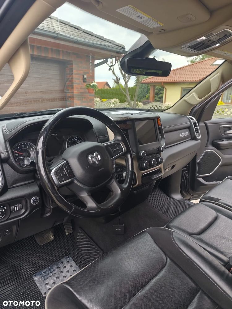 RAM 1500 5.7 Quad Cab Laramie - 8
