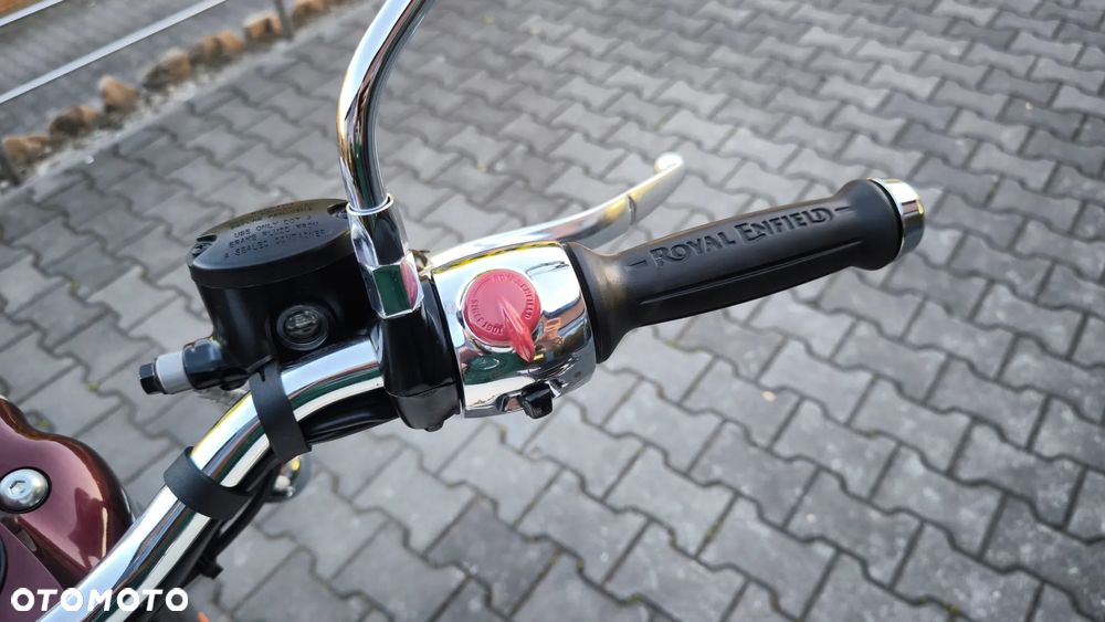 Royal Enfield Classic - 12