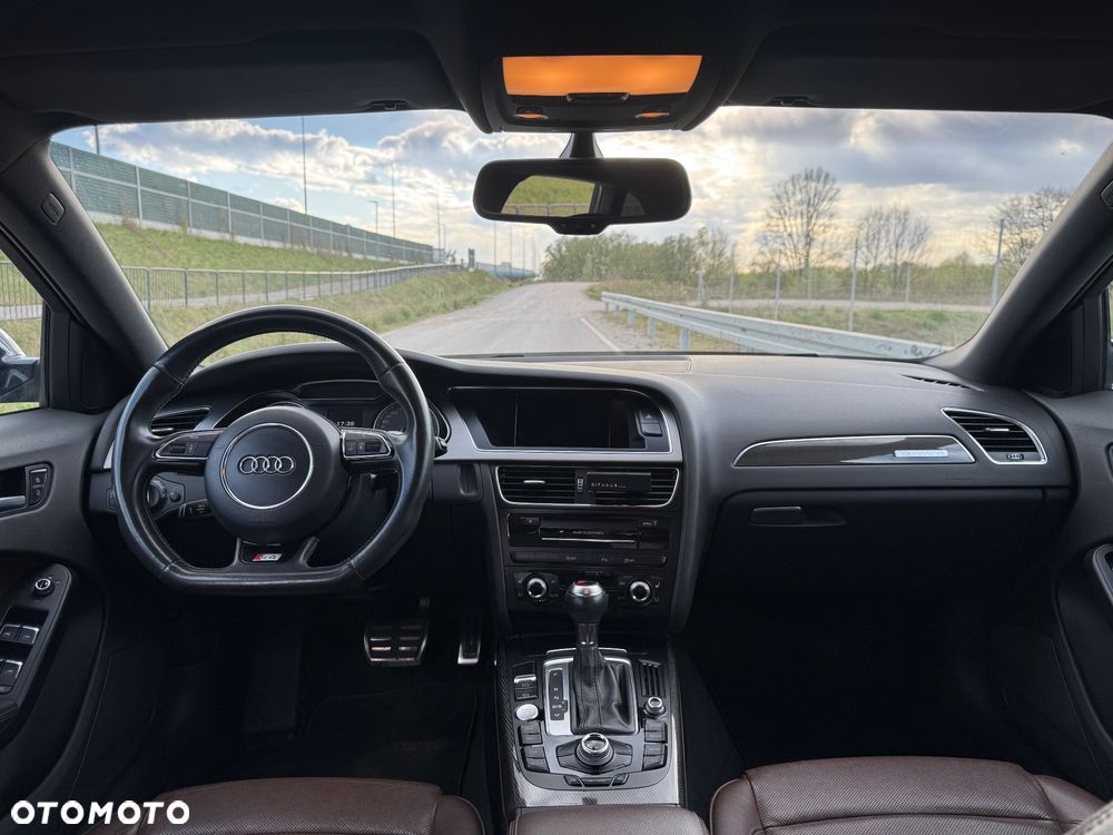 Audi S4 Avant S tronic - 7