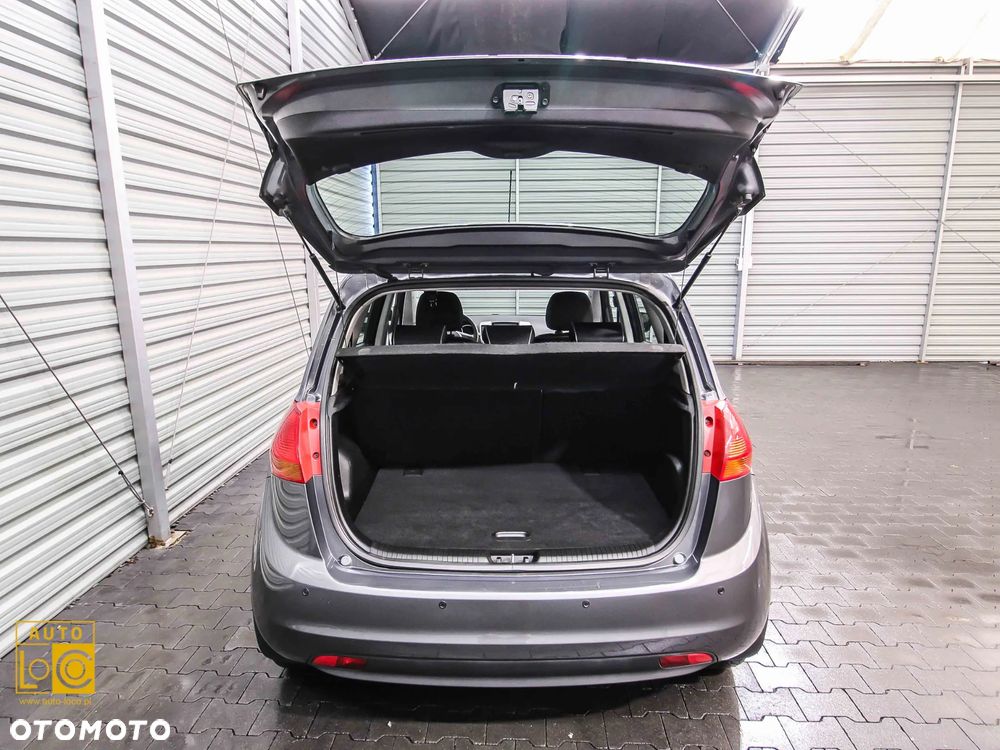 Kia Venga 1.6 M - 13