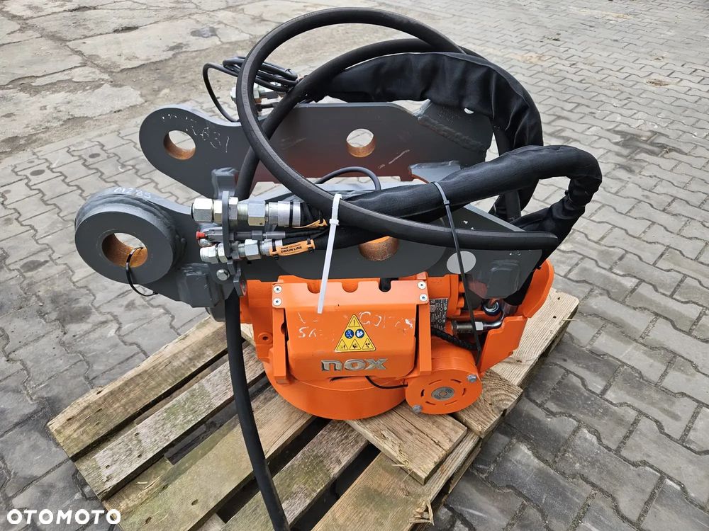 NOWA Głowica OBROTOWA KINSHOFER - NOX, Rototilt, Engcon, Caterpillar, CAT - 13
