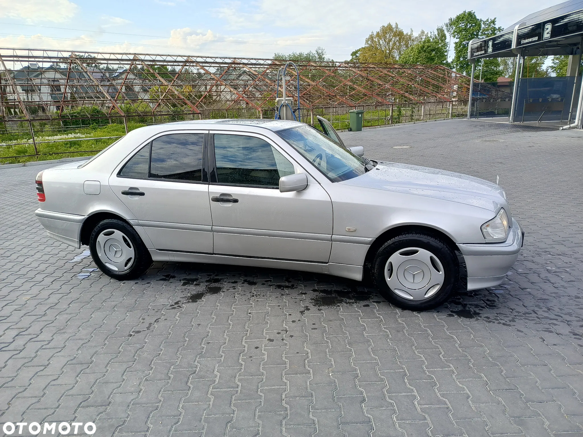 Mercedes-Benz Klasa C 180 Classic - 4